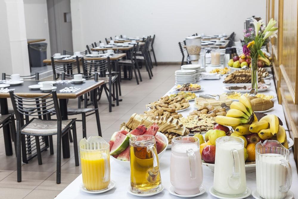 Crisol Suites Catalinas Buenos Aires Buitenkant foto